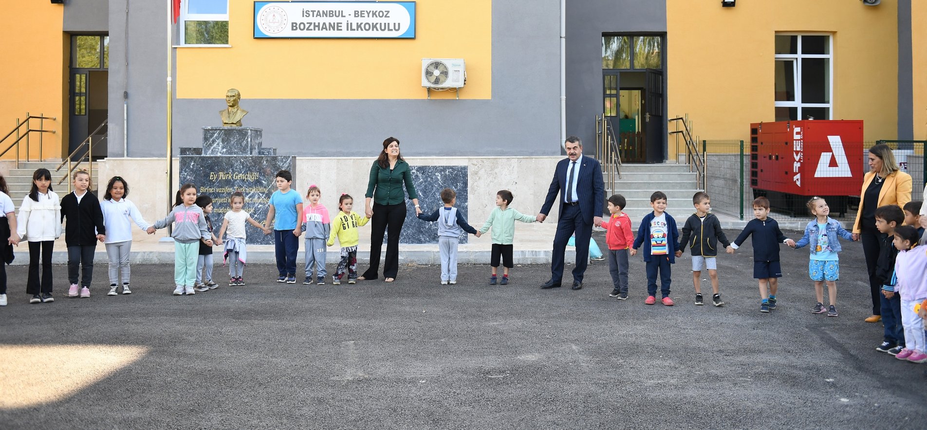TRADITIONAL GAMES WILL BE PLAYED AGAIN IN SCHOOL GARDENS